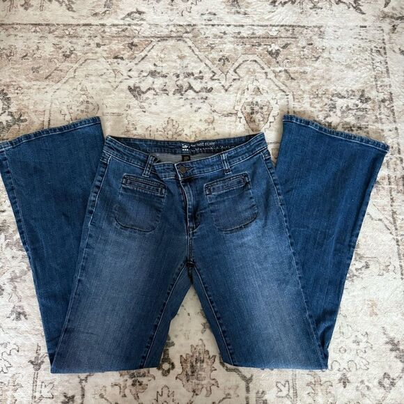 Y2k 2000s Dark wash low rise flared jeans - Picture 1 of 6